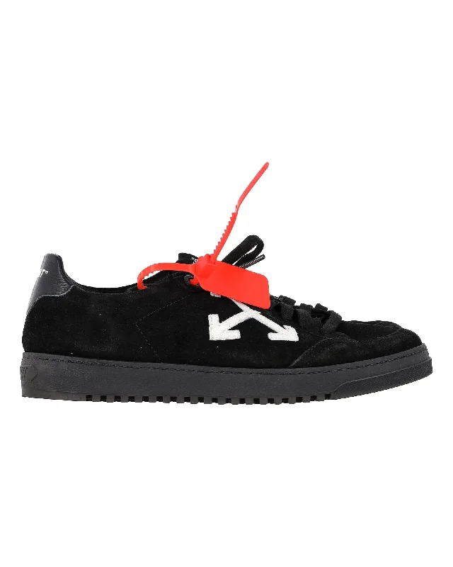 Off-White Low 2.0 Sneakers in Black Suede