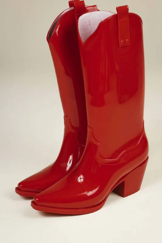 Annie Rain Boot In Red