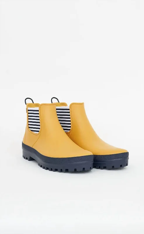 Women's Waterproof Rain Boots In Yellow