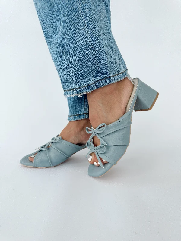 Bow Peep Heel