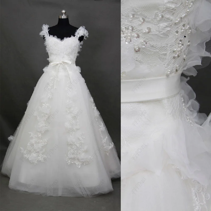 Sweetheart flowers ball gown wedding dress with straps Lace Sleeveless Dress