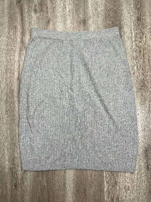 Grey Skirt Midi Gap, Size Xl Skater Midi Skirt