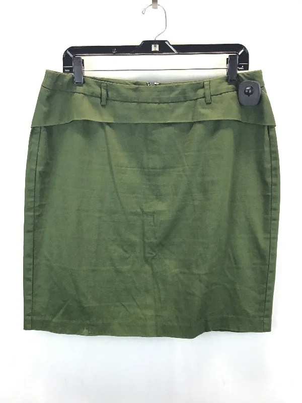 Skirt Midi By Cato In Green, Size: 12 Sporty Midi Skirt